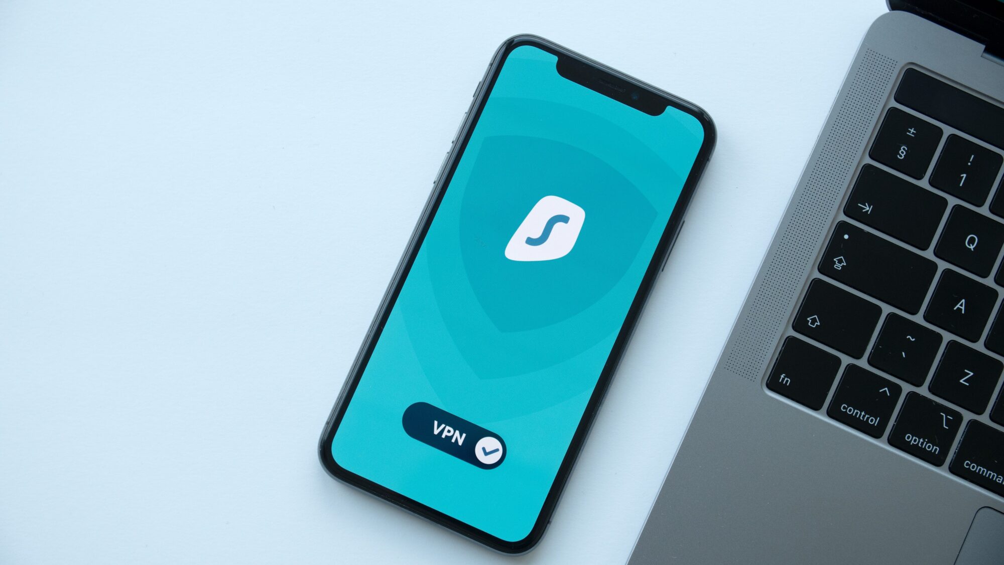 Surfer VPN Laptop