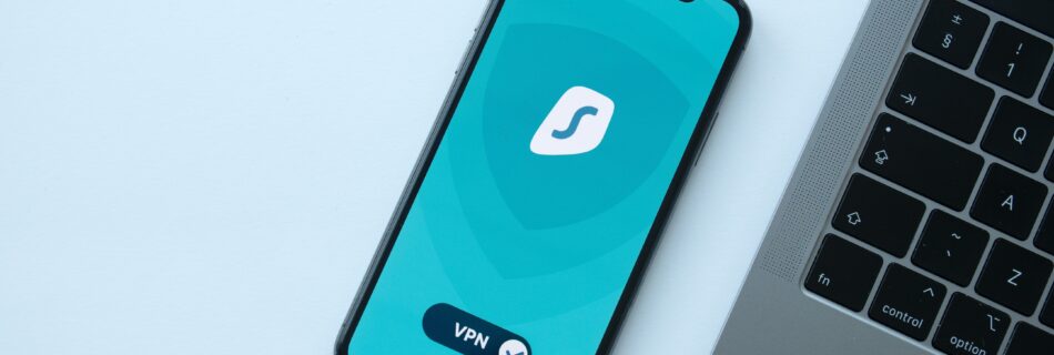 Surfer VPN Laptop