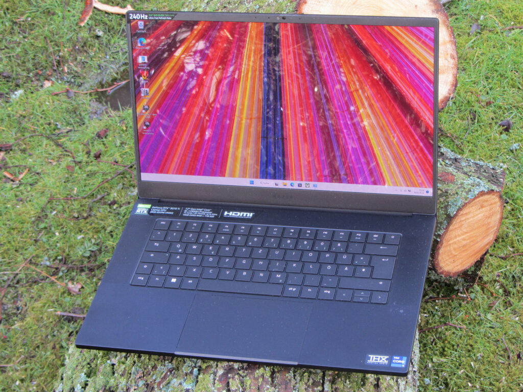 Razer Blade 15, top choice for game development with Intel Core i9.